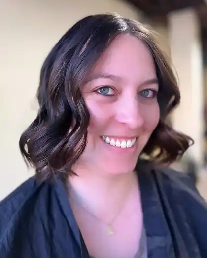 Long to bob haircut transformation by Savannah